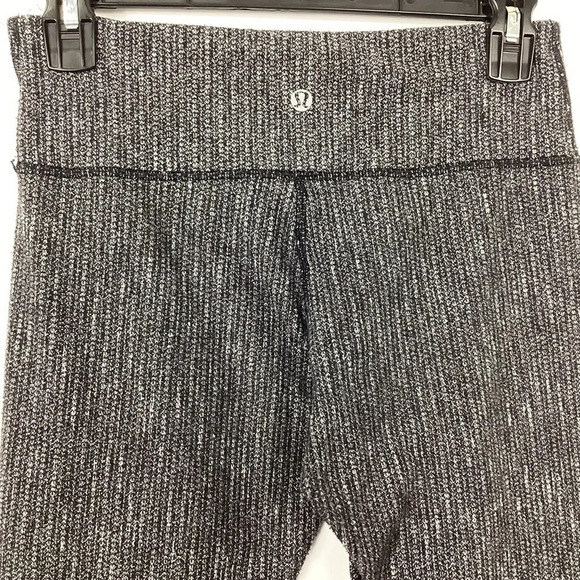 Lululemon Wunder Under Leggings Size 6 - Picture 9 of 12